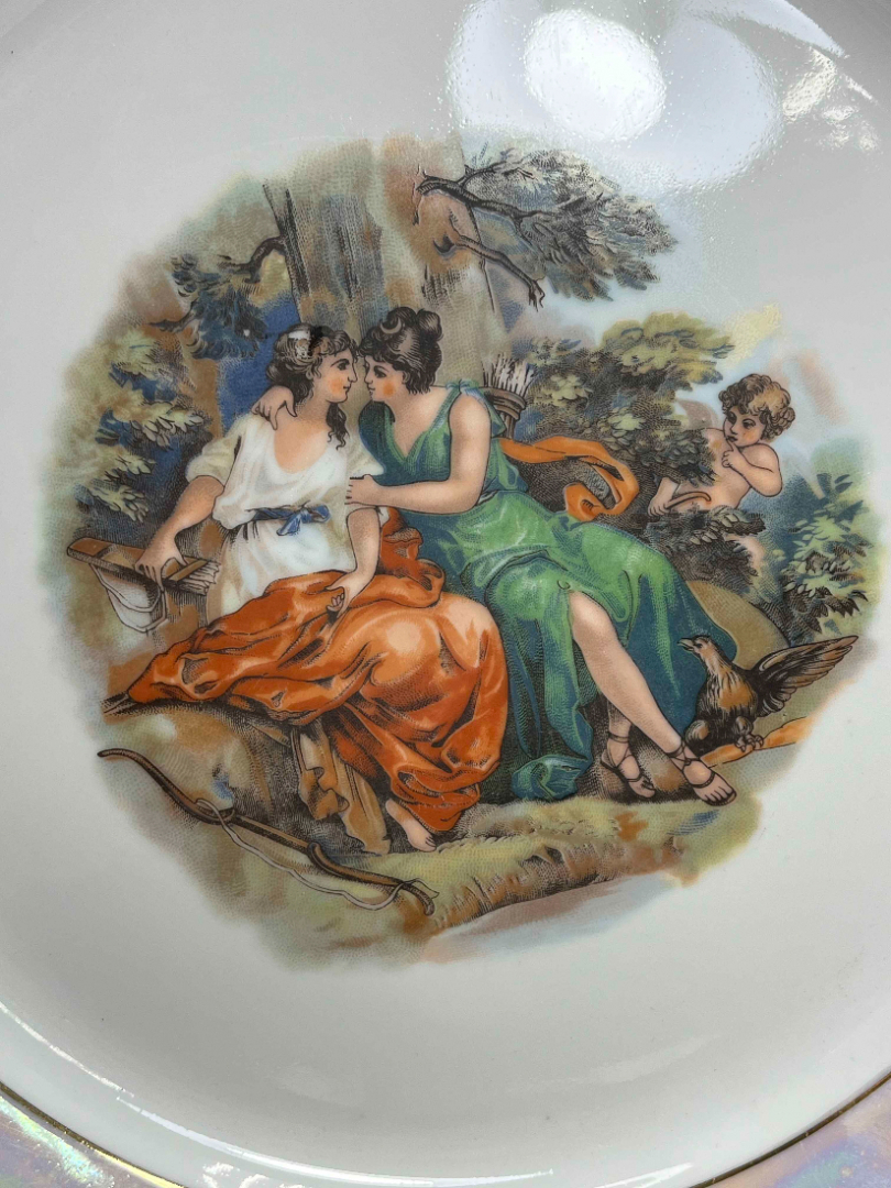 Блюдо "Мадонна (шишки)" Kahla GDR. Качественный фарфор, деколь, перламутр, позолота. Винтаж. Картинка 2